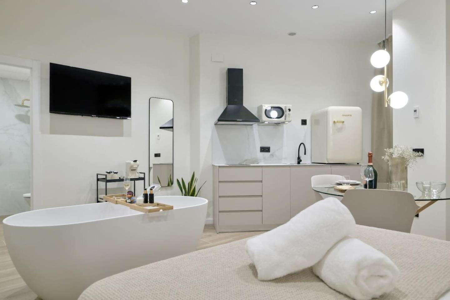 Romantic Apartment N1 Oceanografico By Virkin Suites 발렌시아 외부 사진